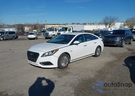 2016 Hyundai Sonata Hybrid Se from USA, damaged, VIN KMHE24L14GA010946